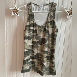 Ardene 🧡Green and Tan Camouflage Tank